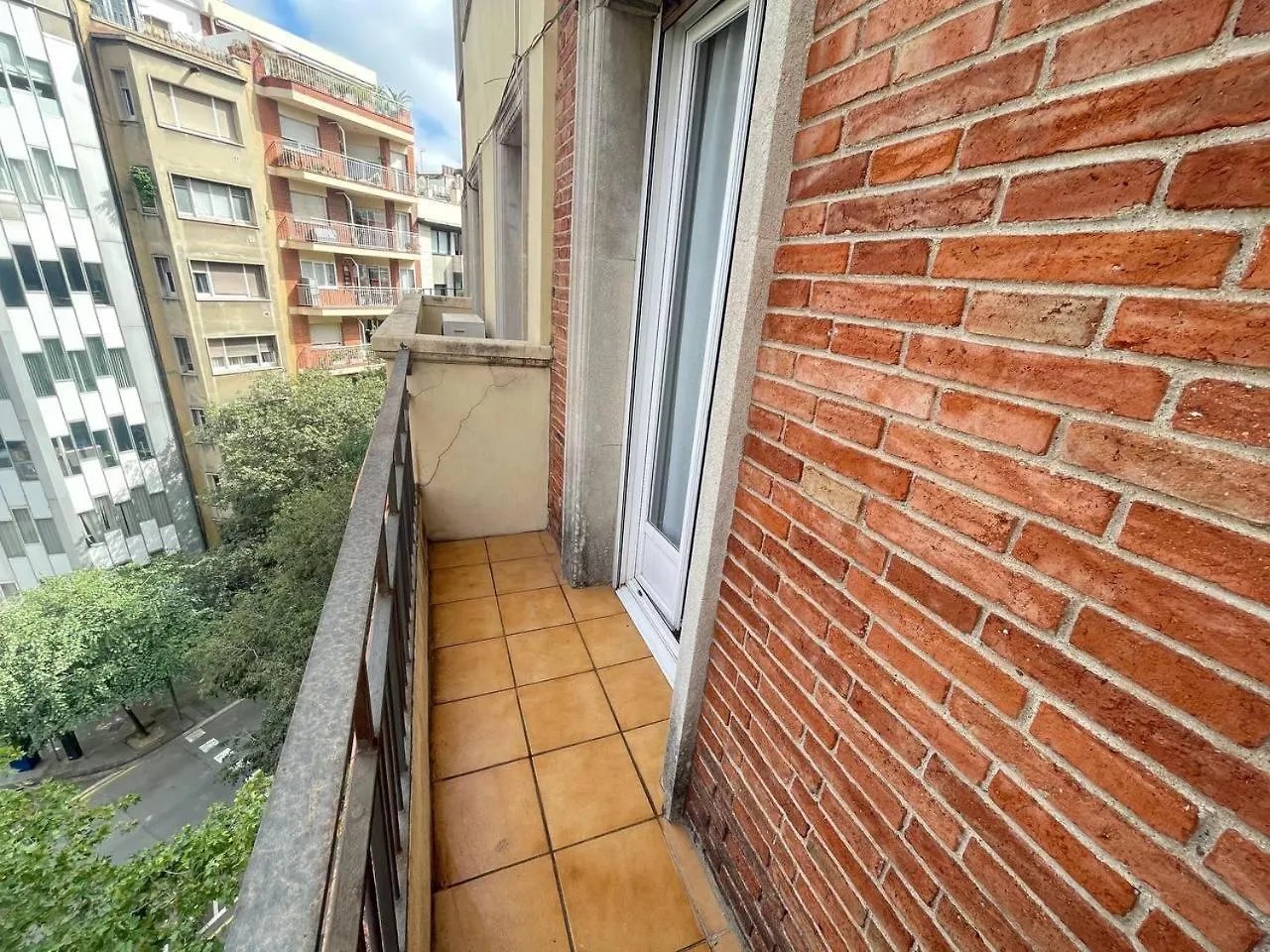 Acogedoras Habitaciones En Valencia Barcelona