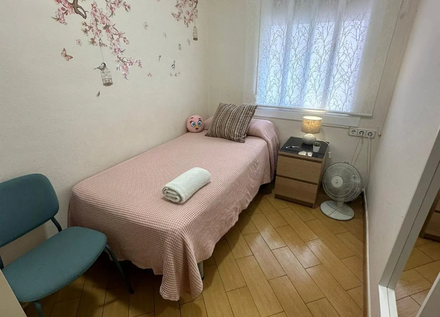 ברצלונה Acogedoras Habitaciones En Valencia לינה וארוחת בוקר